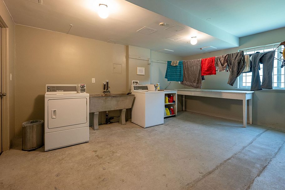 8 1235 W 10th Avenue Vancouver, BC - 23