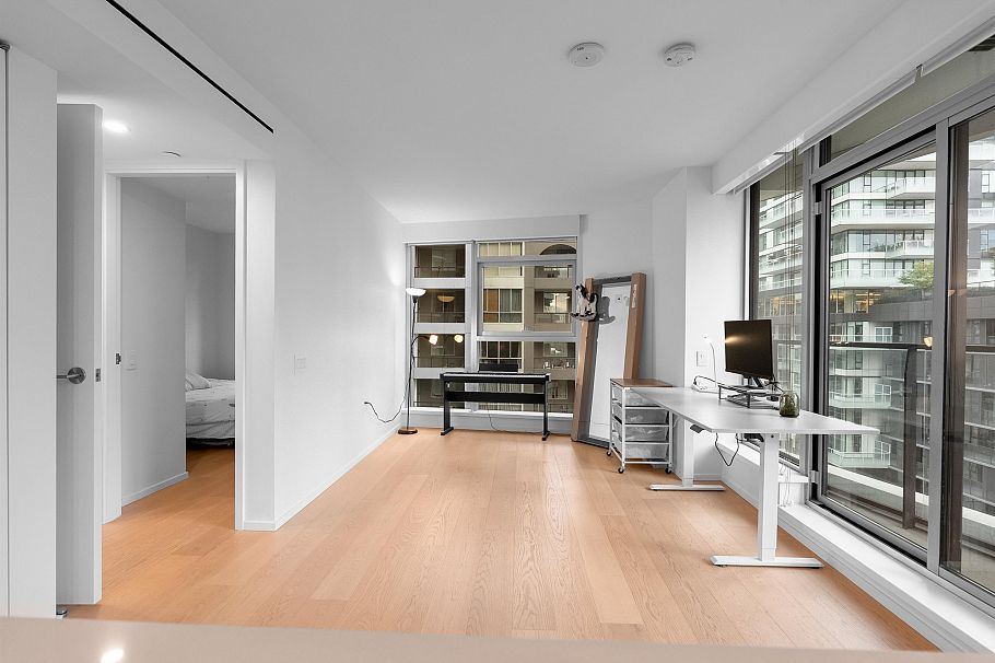 708 889 Pacific Street Vancouver, BC - 9