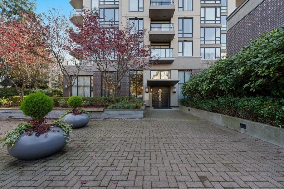 1707 151 W 2nd Street North Vancouver, BC - 37