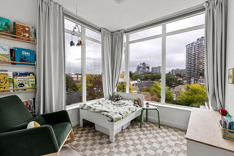 709 2321 Scotia Street Vancouver, BC - 22