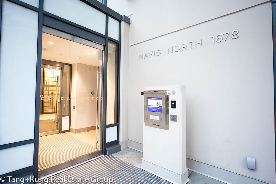 1678 PULLMAN PORTER STREET, Vancouver BC V6A 0H4 Vancouver, BC - 2