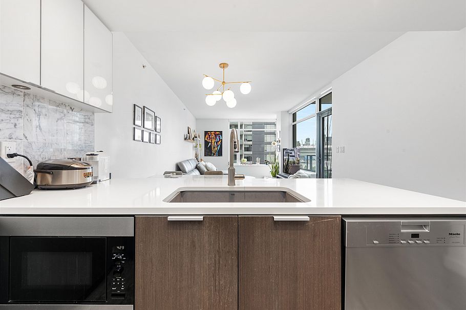 1103 110 Switchmen Street Vancouver, BC - 8