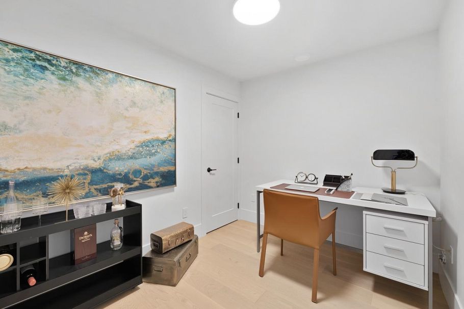 2505 W 37th Avenue Vancouver, BC - 28