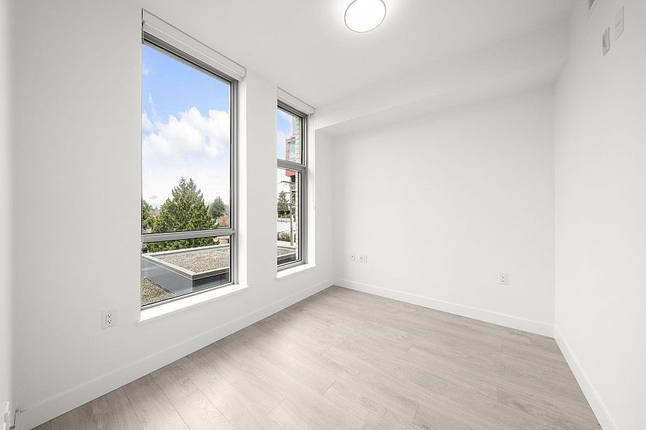 301 523 W King Edward Avenue Vancouver, BC - 7