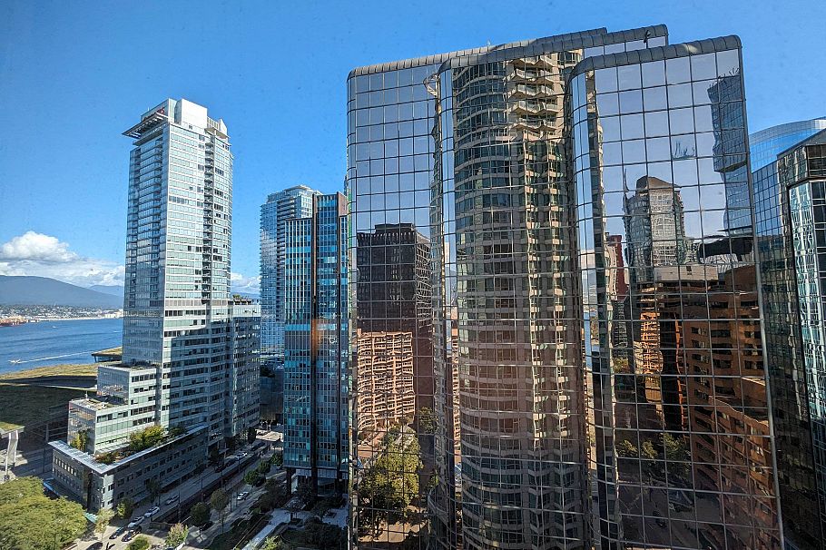 2203 1128 W Hastings Street Vancouver, BC - 9