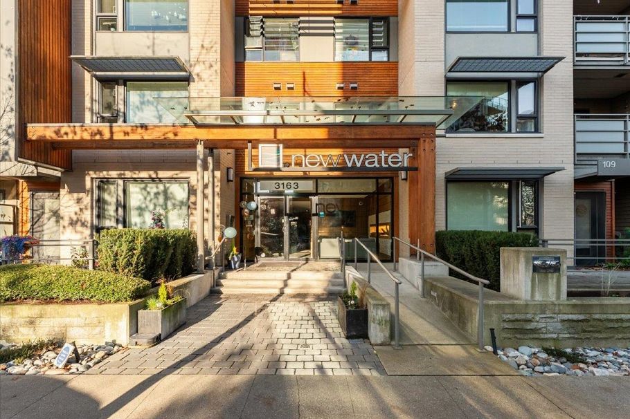 412 3163 Riverwalk Avenue Vancouver, BC - 1