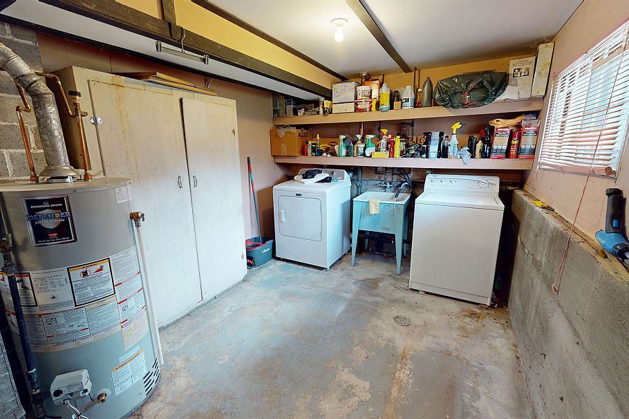 2925 E 25th Avenue Vancouver, BC - 26