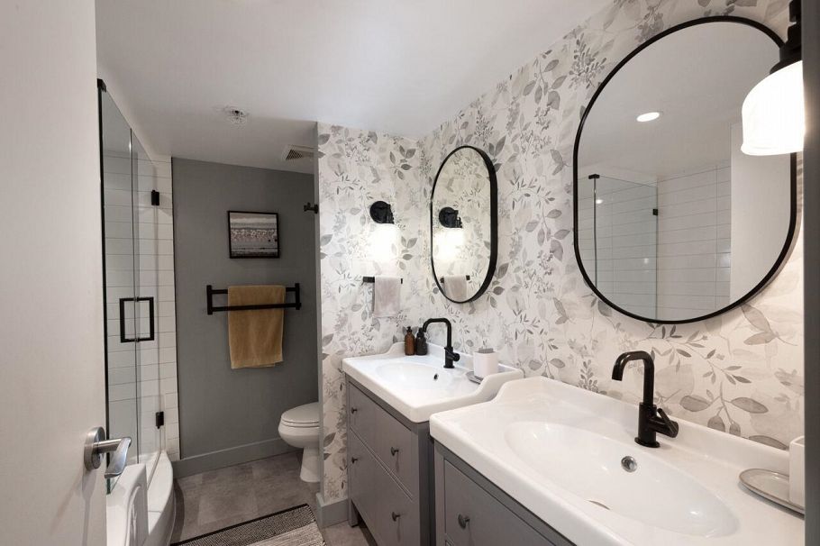 308 683 W Victoria Park North Vancouver, BC - 21