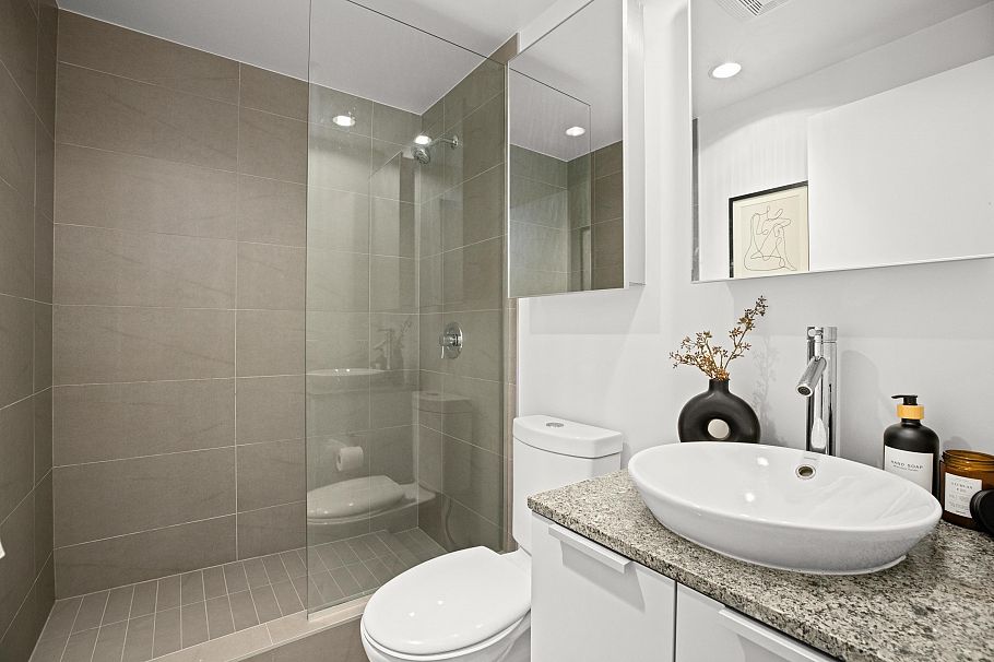 3501 128 W Cordova Street Vancouver, BC - 25