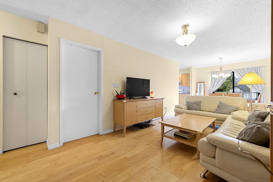 8416 8420 Shaughnessy Street Vancouver, BC - 3