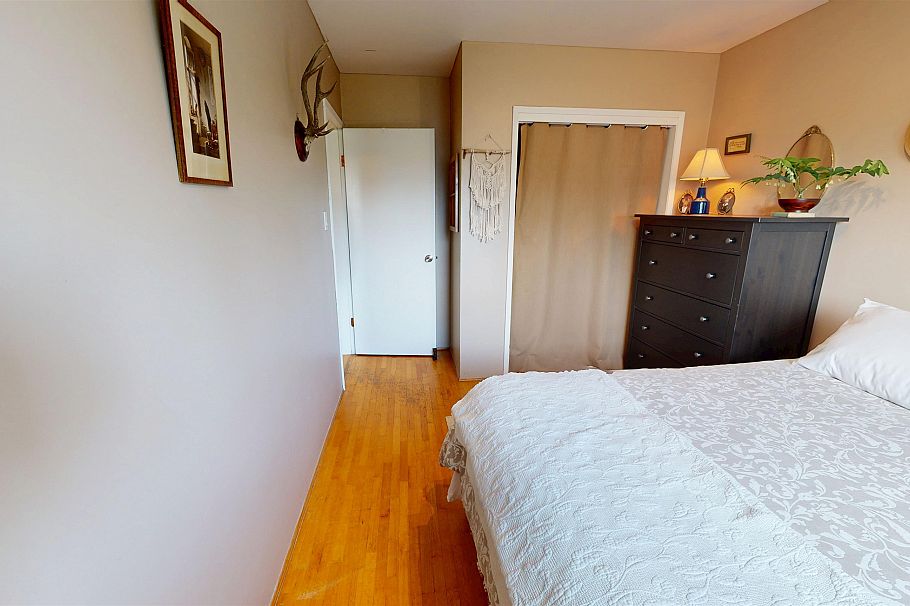 483 E 31st Avenue Vancouver, BC - 10