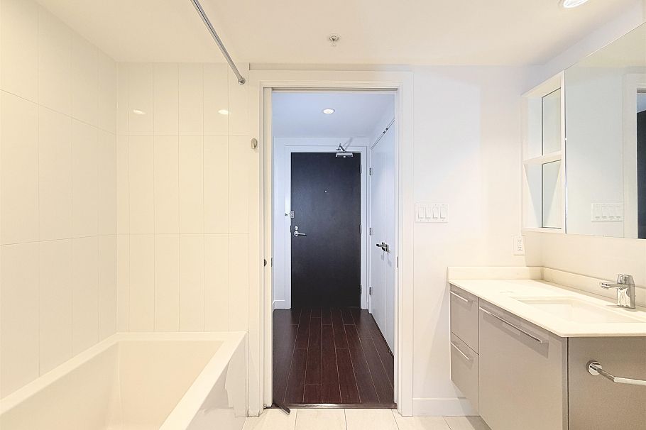 1709 8031 NUNAVUT LANE, Vancouver BC V5X 0C9 Vancouver, BC - 8