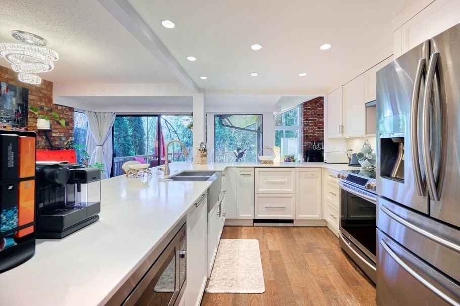 2873 Capilano Road North Vancouver, BC - 12