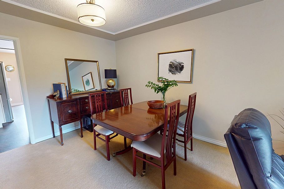 483 E 31st Avenue Vancouver, BC - 5