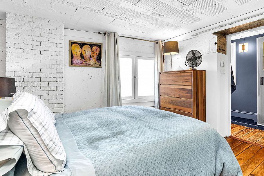 83 Alexander Street Vancouver, BC - 18