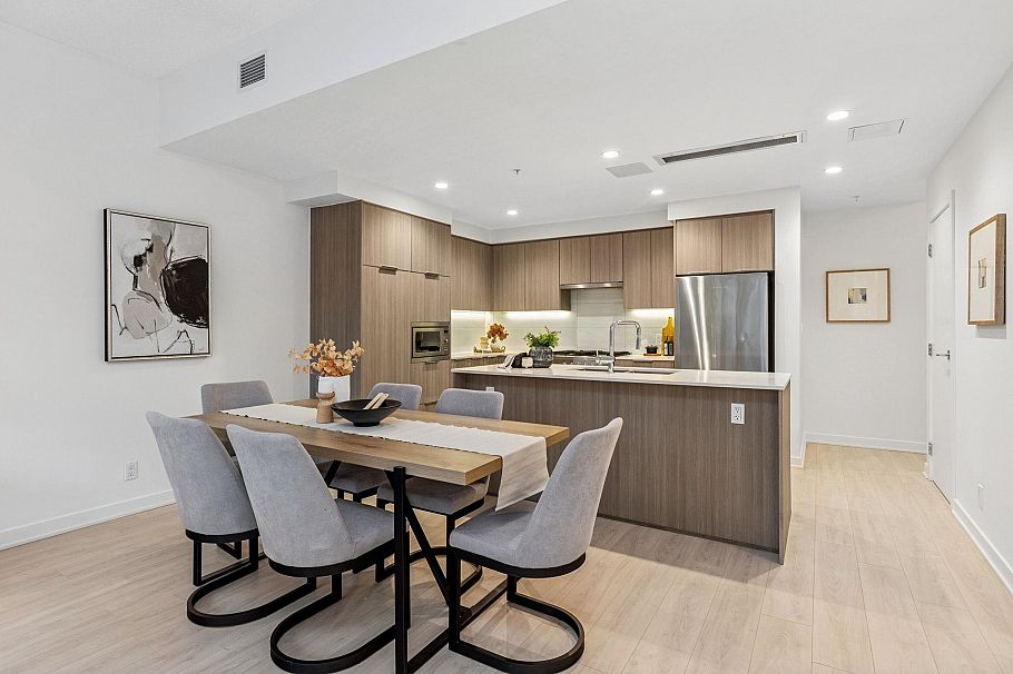 TH1431 Hunter Street North Vancouver, BC - 10