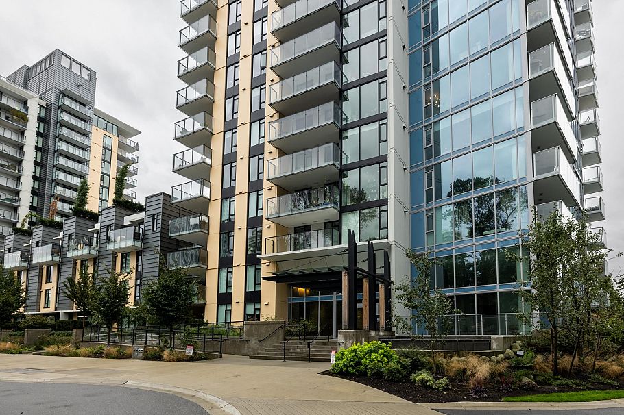 1705 1401 Hunter Street North Vancouver, BC - 1