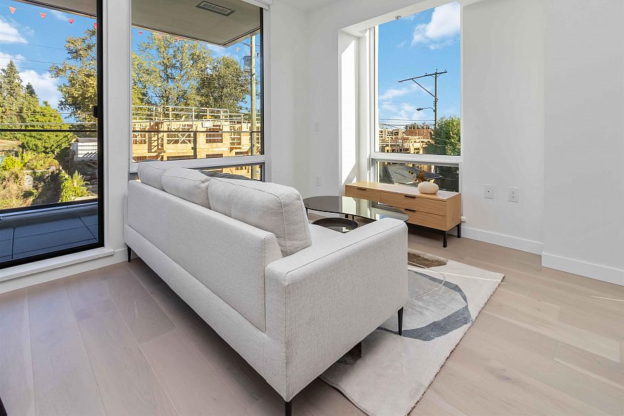 206 5212 Cambie Street Vancouver, BC - 3