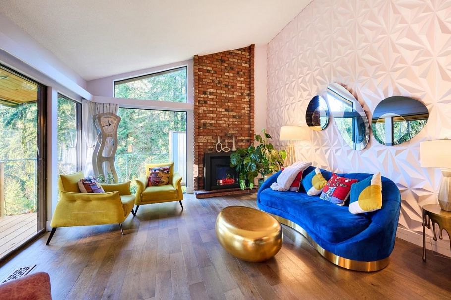 2873 Capilano Road North Vancouver, BC - 1