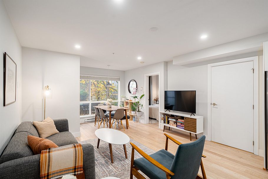 209 233 Kingsway Vancouver, BC - 10