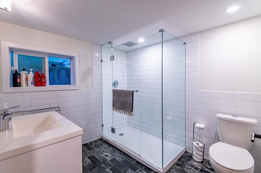 2238 Stephens Street Vancouver, BC - 27