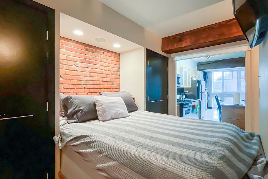 306 1072 Hamilton Street Vancouver, BC - 17