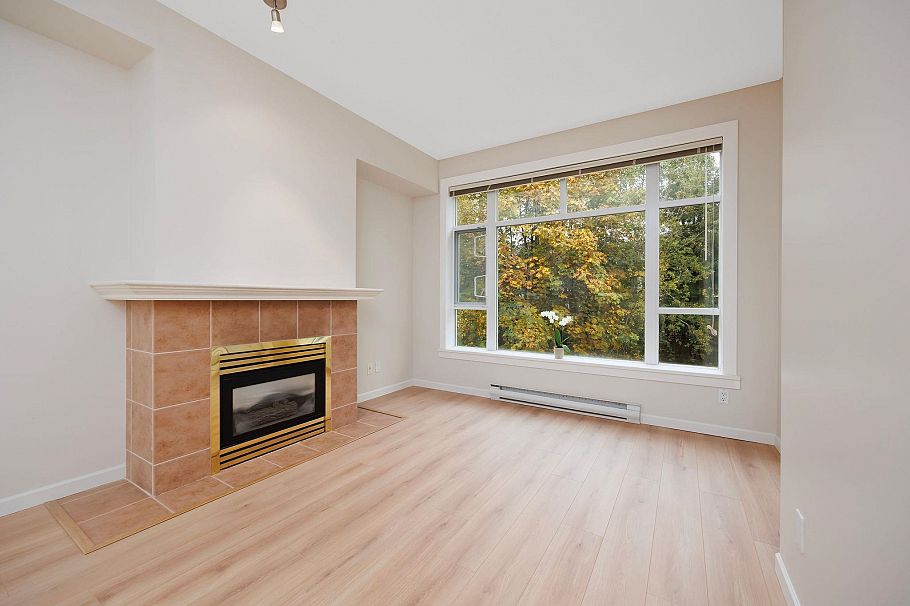 420 3600 WINDCREST DRIVE, North Vancouver BC V7G 2S5 North Vancouver, BC - 4