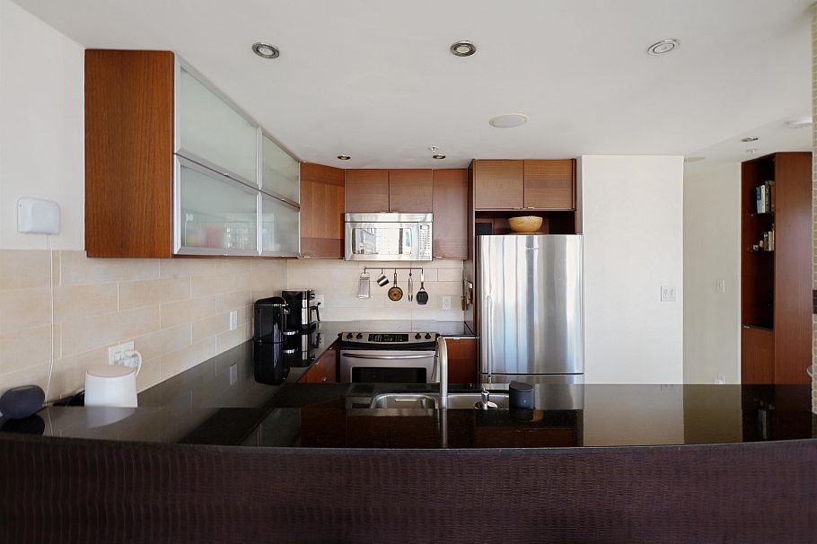 2103 907 Beach Avenue Vancouver, BC - 9