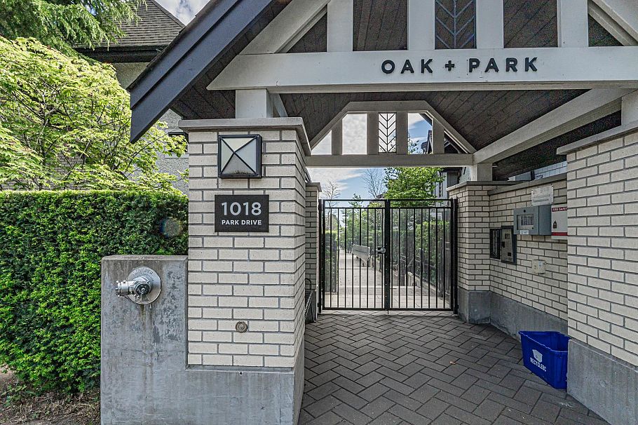 7903 Oak Street Vancouver, BC - 36
