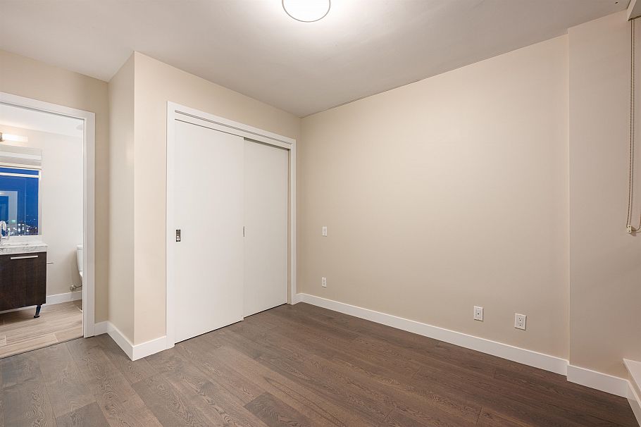 2701 1351 Continental Street Vancouver, BC - 17