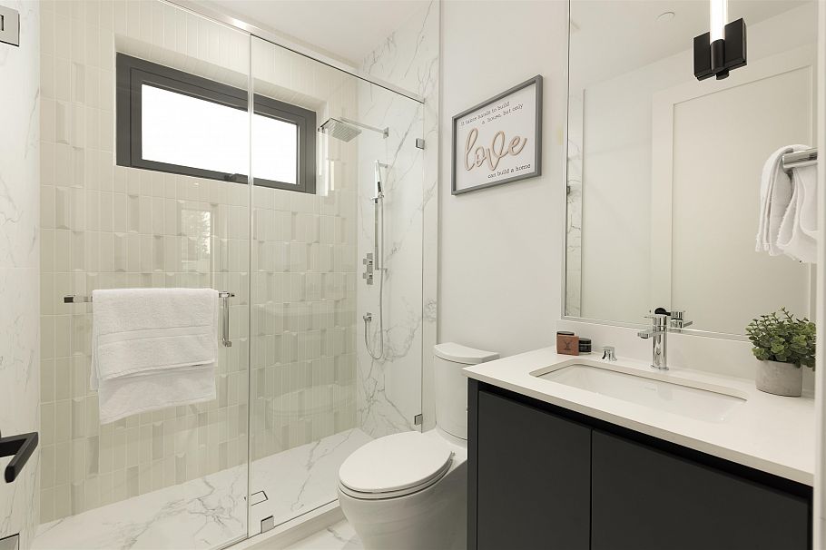 1183 W 33rd Avenue Vancouver, BC - 29