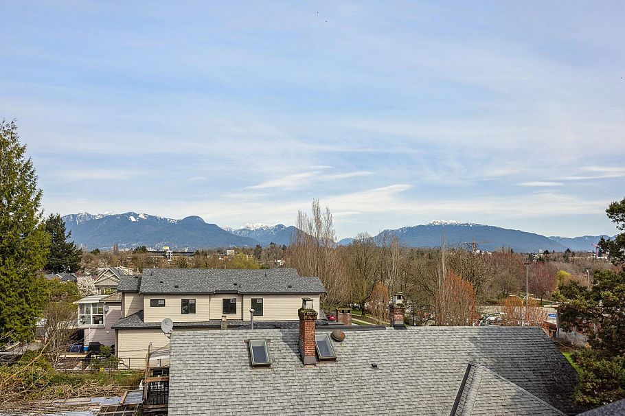 3381 Victoria Drive Vancouver, BC - 28