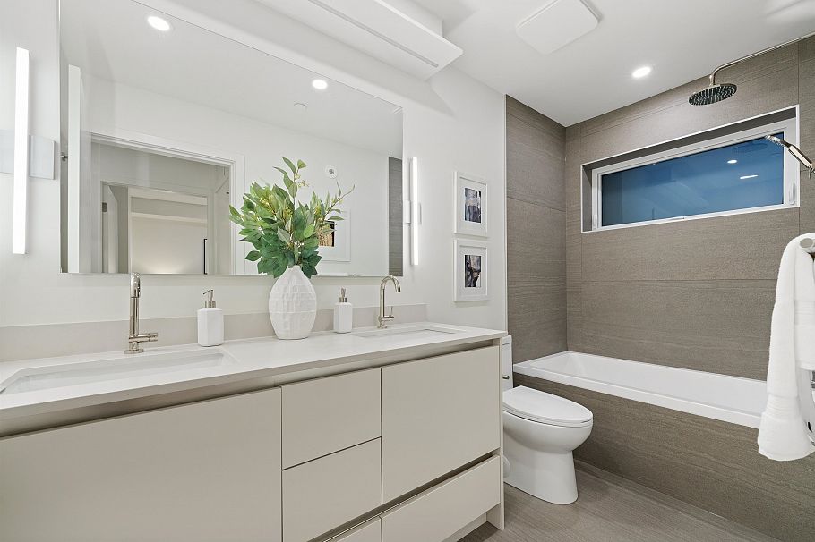 1 1632 E 21st Avenue Vancouver, BC - 19