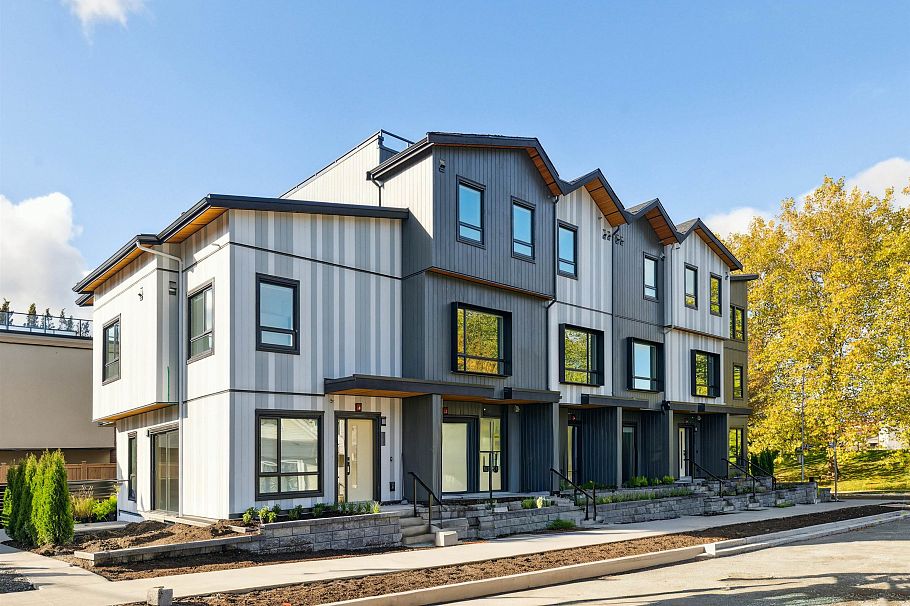 4815 Laurel Street Vancouver, BC - 2