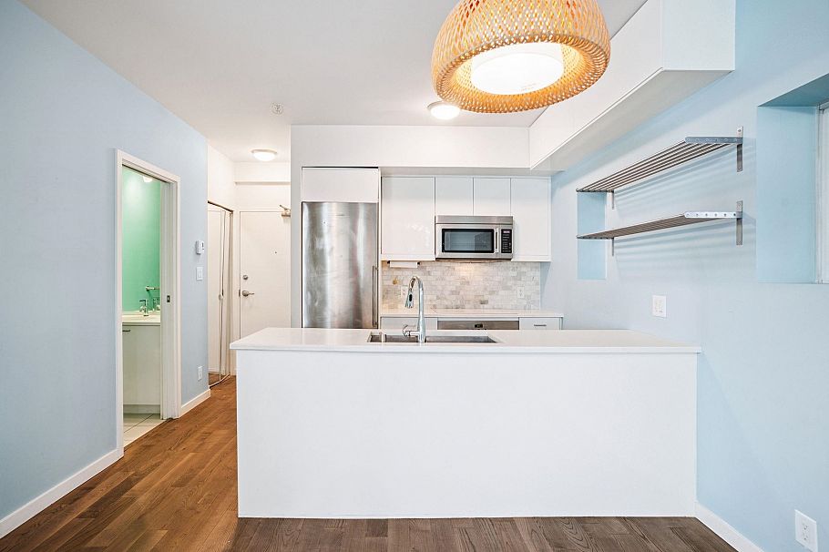 698 Citadel Parade Vancouver, BC - 12