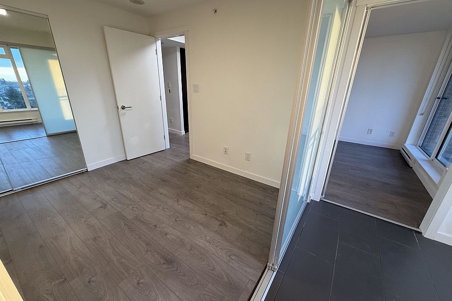 907 5665 Boundary Road Vancouver, BC - 8