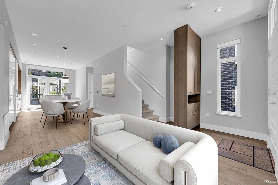 7478 Granville Street Vancouver, BC - 4