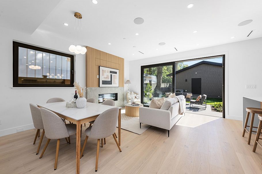 2 2626 W 41st Avenue Vancouver, BC - 2