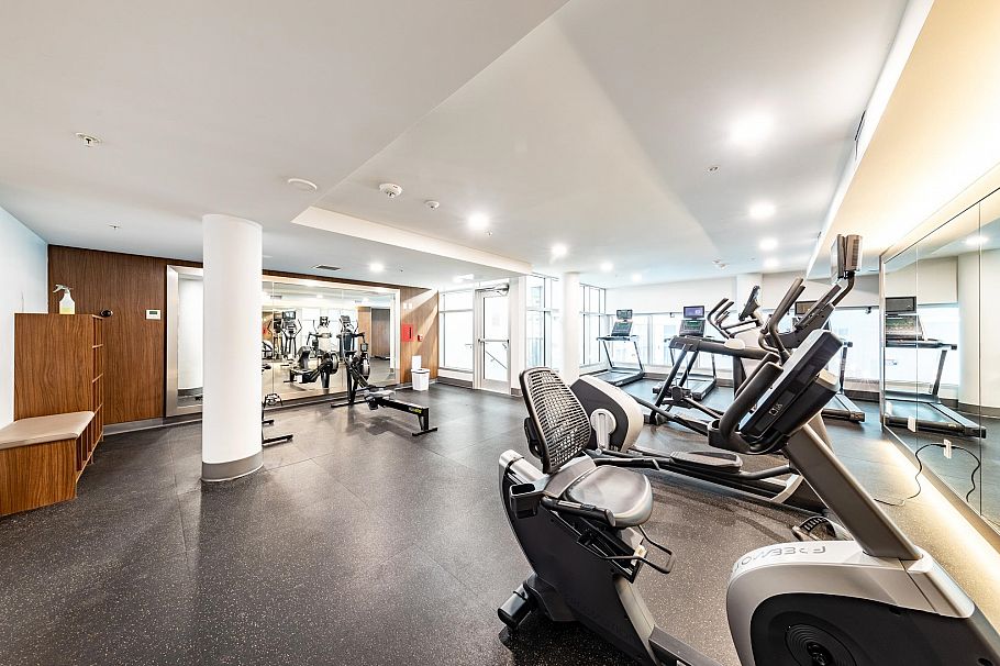 902 3331 No. 3 Road Richmond, BC - 39