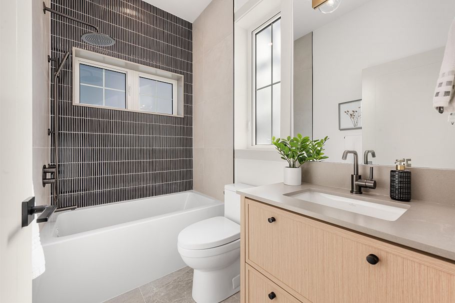 2 365 E 33rd Avenue Vancouver, BC - 17