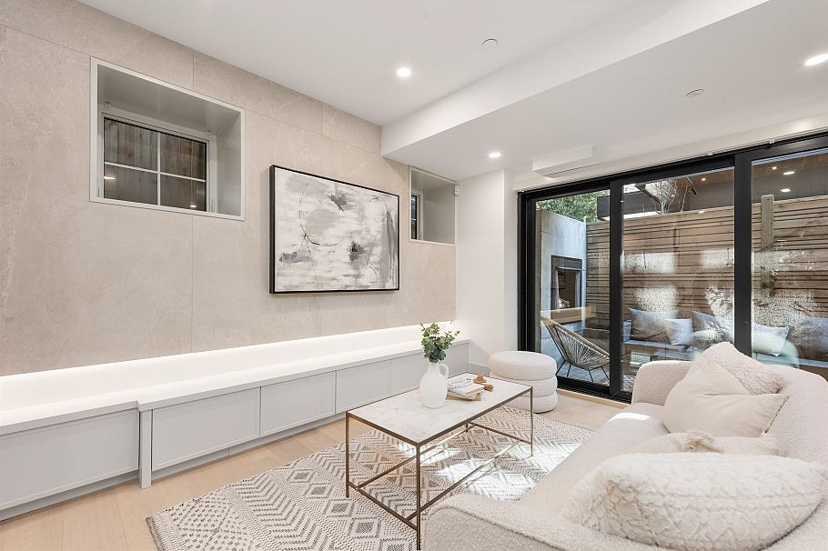 2 365 E 33rd Avenue Vancouver, BC - 12