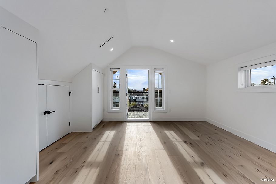 2 150 E 51 Avenue Vancouver, BC - 20