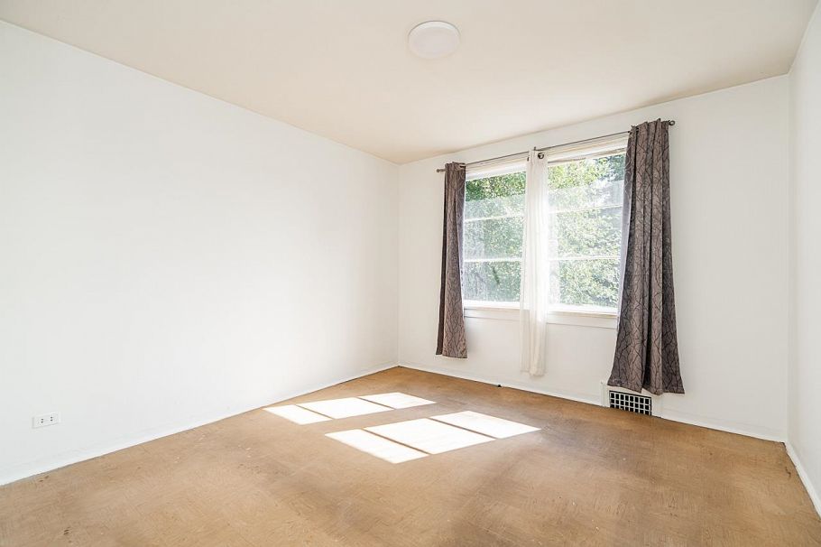 2212 Old Dollarton Road North Vancouver, BC - 19