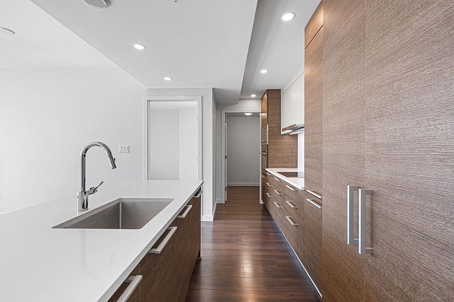 2209 285 E 10th Avenue Vancouver, BC - 5