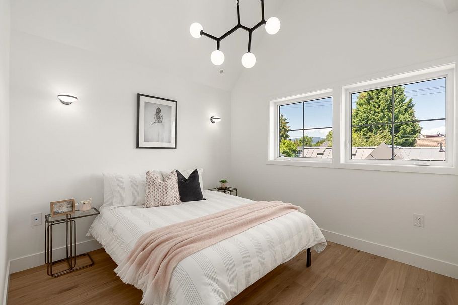 1141 W 33rd Avenue Vancouver, BC - 29