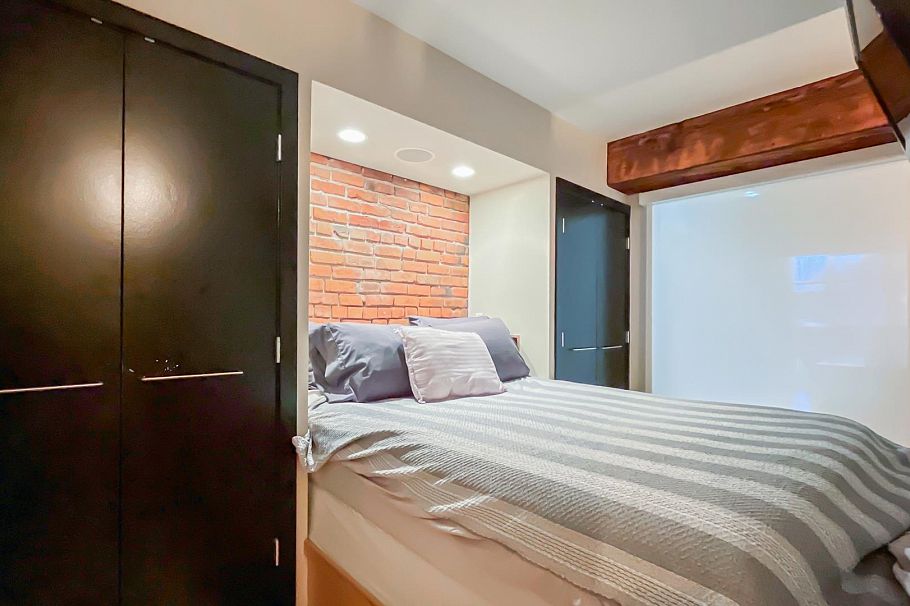 306 1072 Hamilton Street Vancouver, BC - 16