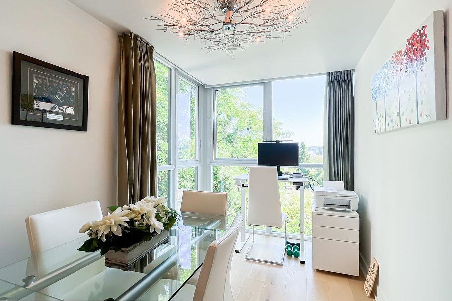 502 1388 Homer Street Vancouver, BC - 3