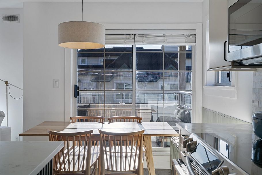 305 1950 E 11 Avenue Vancouver, BC - 20