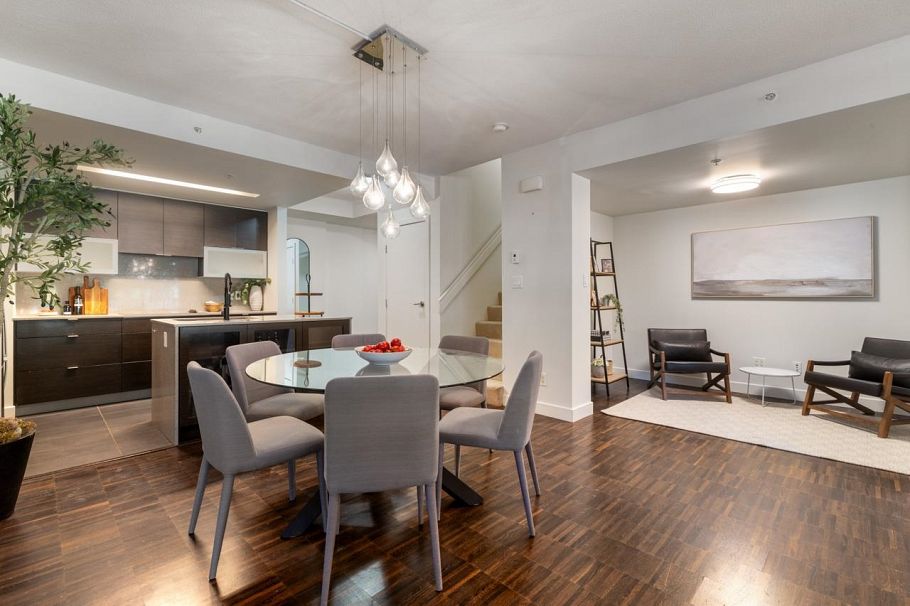 188 Chesterfield Avenue North Vancouver, BC - 11