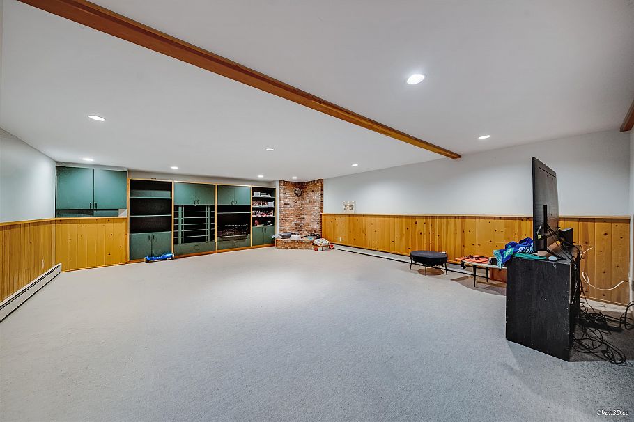 3758 W 35th Avenue Vancouver, BC - 28